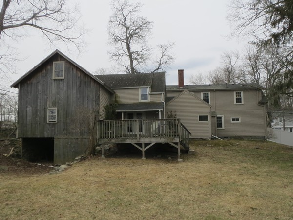 34 Maple Street Middleton, MA 01949 - Photo 28 of 29 Gallery Image 28