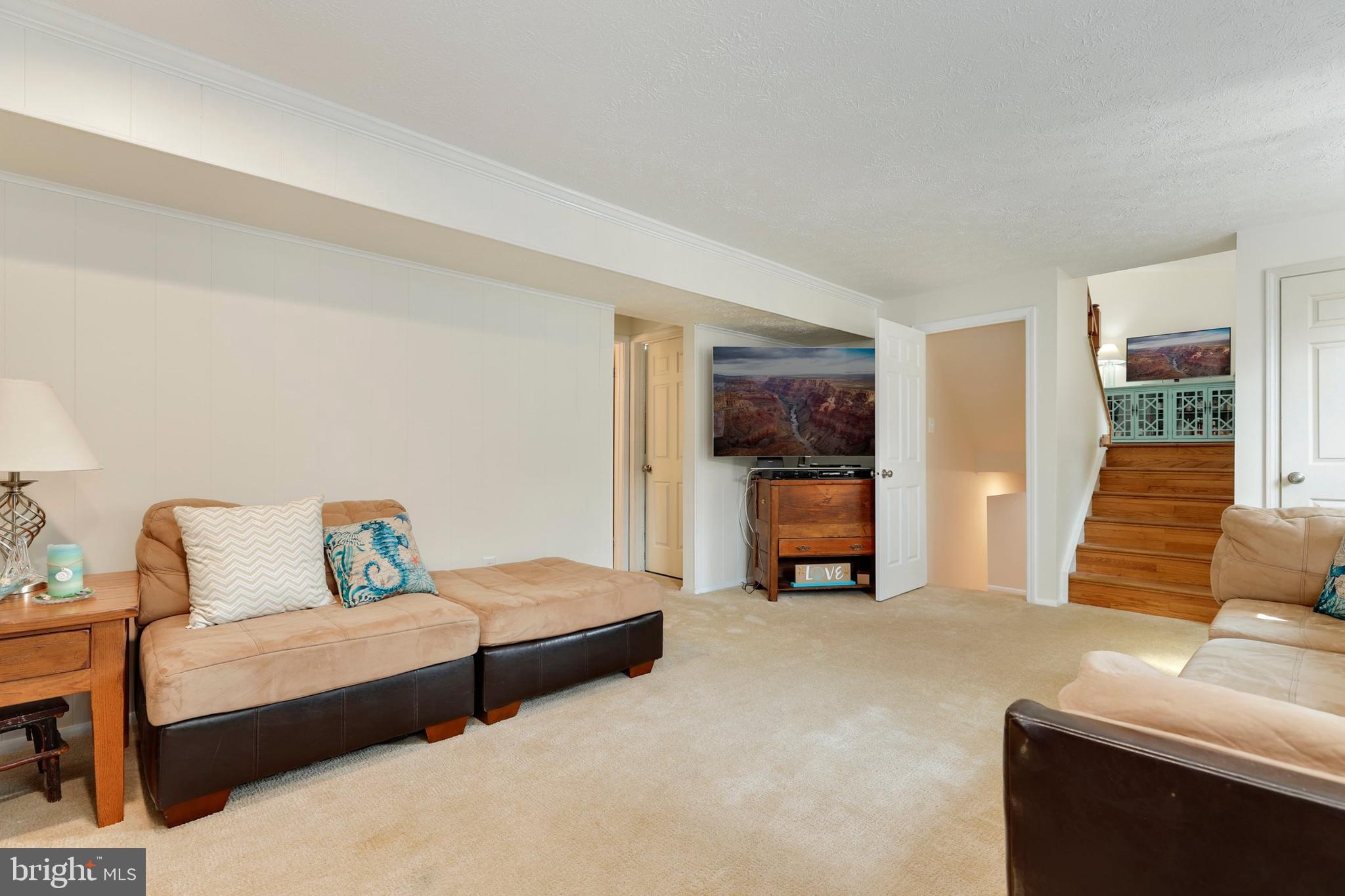 8062 Winding Way Court Springfield, VA 22153 - Photo 16 of 35 Gallery Image 16