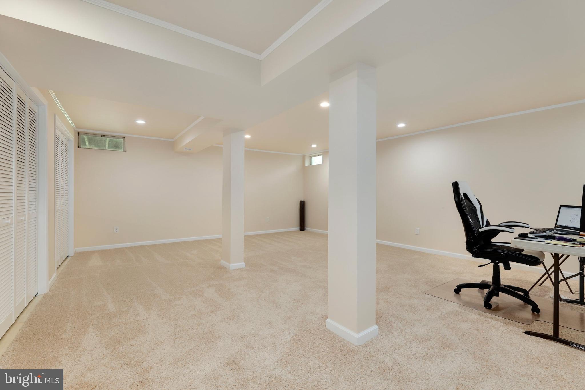 8062 Winding Way Court Springfield, VA 22153 - Photo 19 of 35 Gallery Image 19