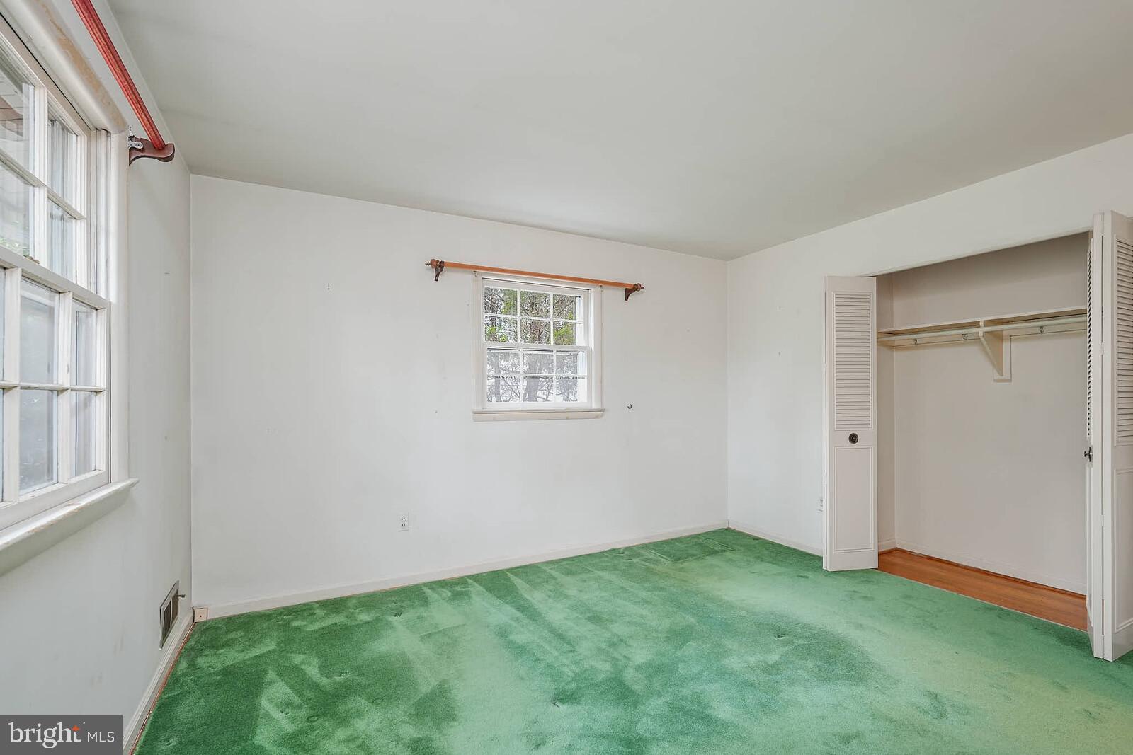 9403 Avenel Road Silver Spring, MD 20903 - Photo 13 of 39