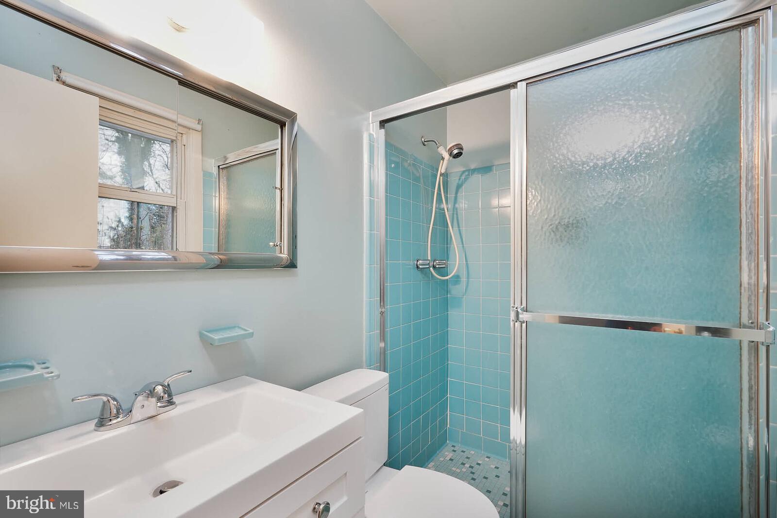 9403 Avenel Road Silver Spring, MD 20903 - Photo 15 of 39