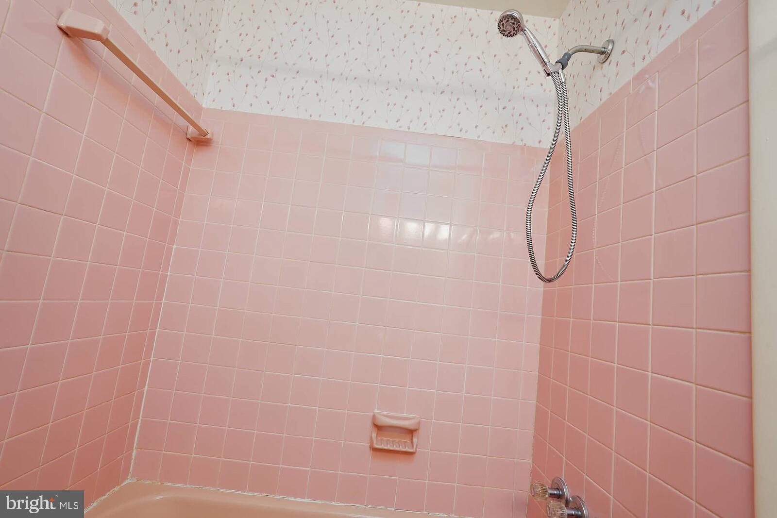 9403 Avenel Road Silver Spring, MD 20903 - Photo 21 of 39