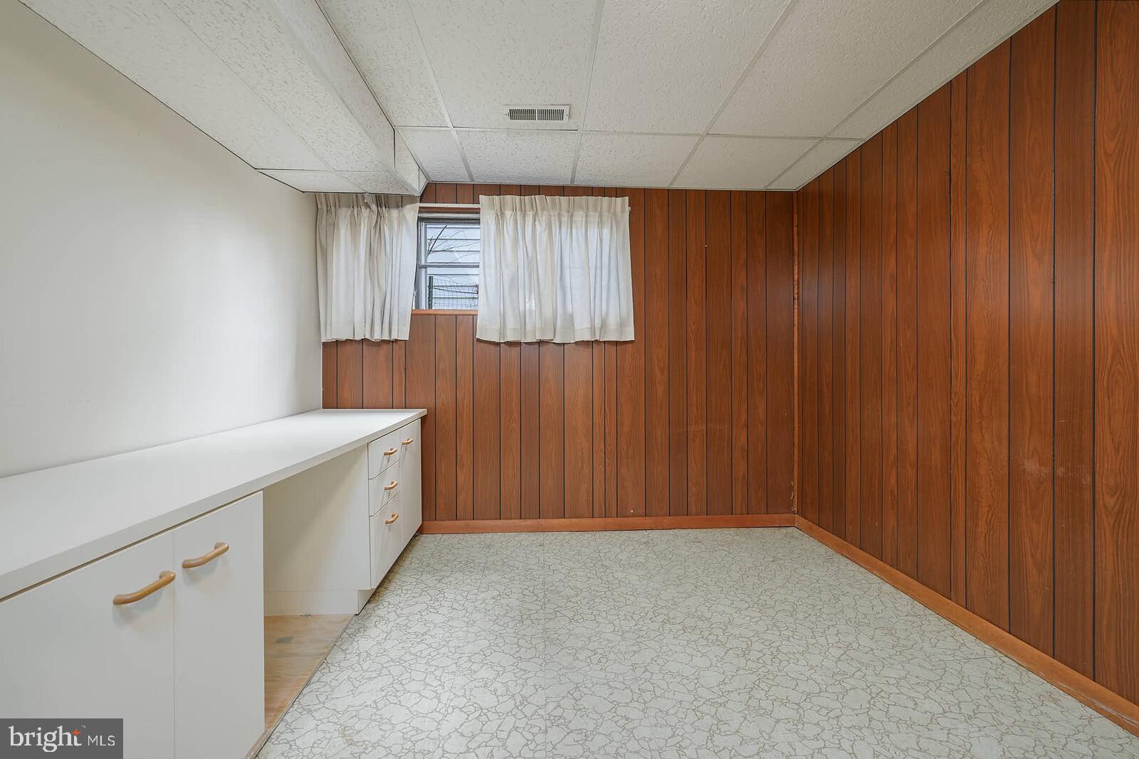 9403 Avenel Road Silver Spring, MD 20903 - Photo 26 of 39