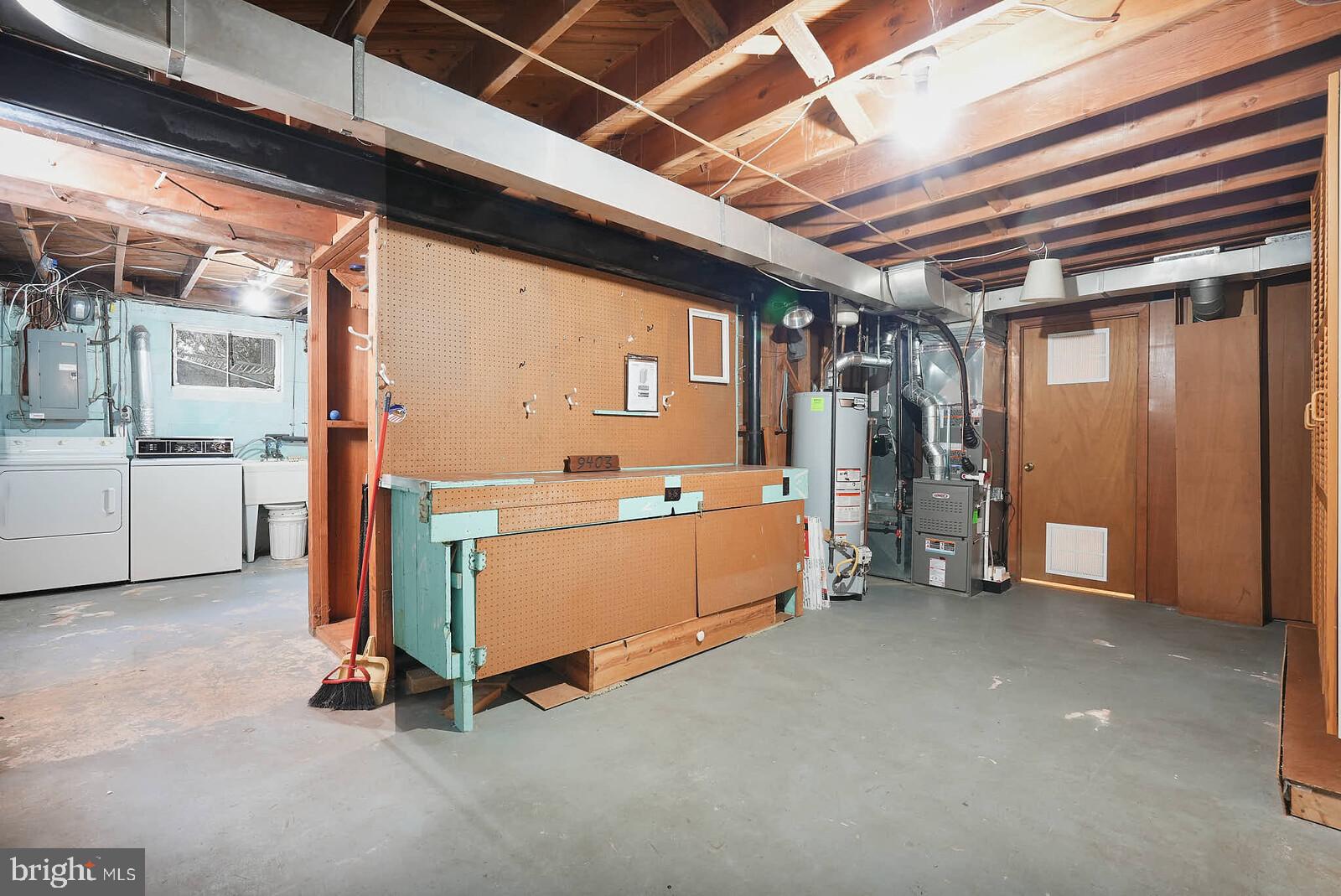 9403 Avenel Road Silver Spring, MD 20903 - Photo 29 of 39