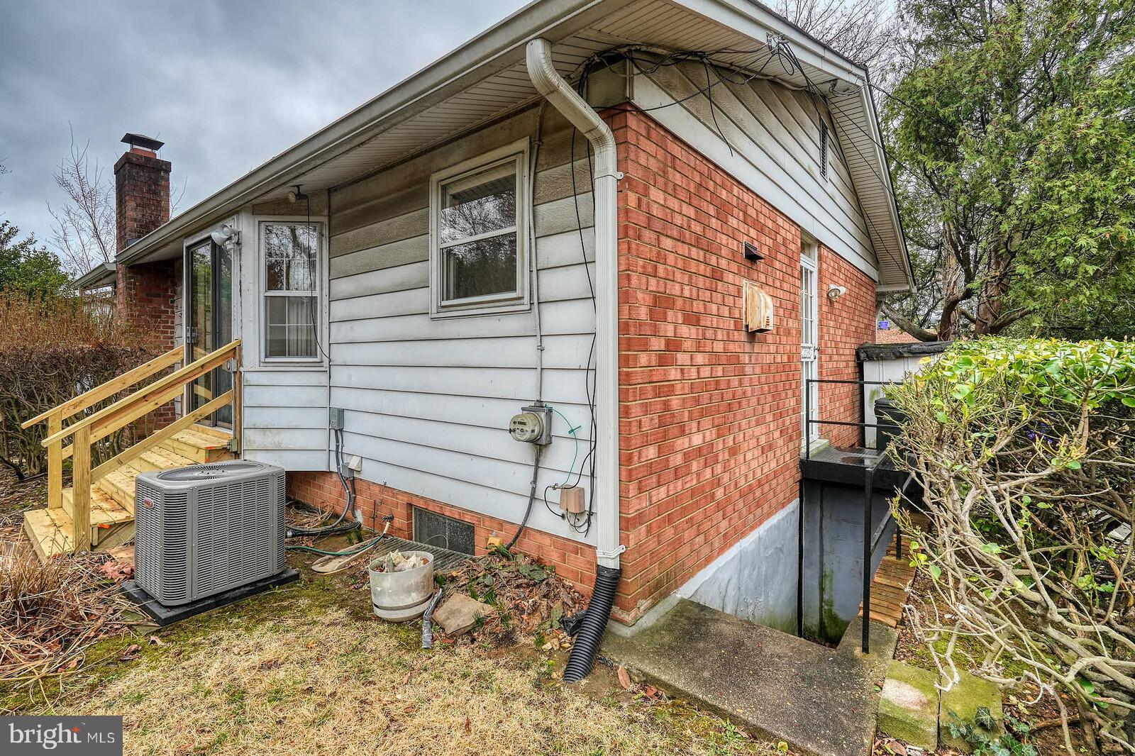 9403 Avenel Road Silver Spring, MD 20903 - Photo 31 of 39