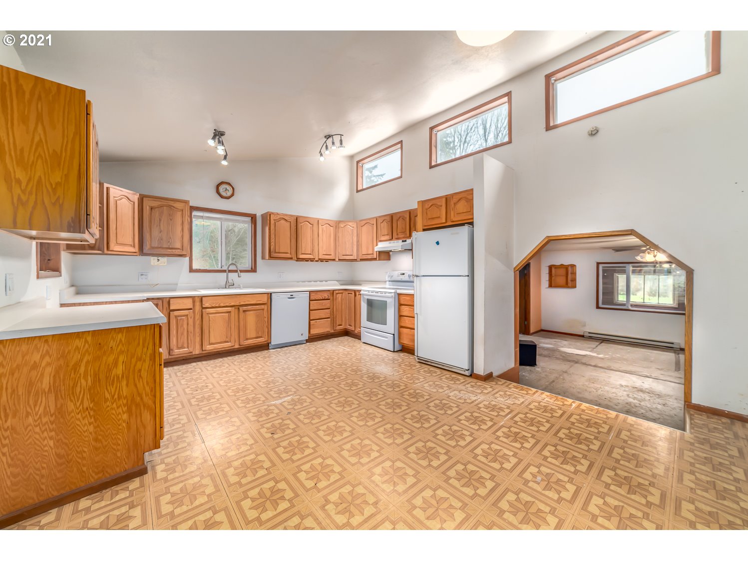 178 Phillips Ranch Road Yoncalla, OR 97499 - Photo 12 of 32 Gallery Image 12