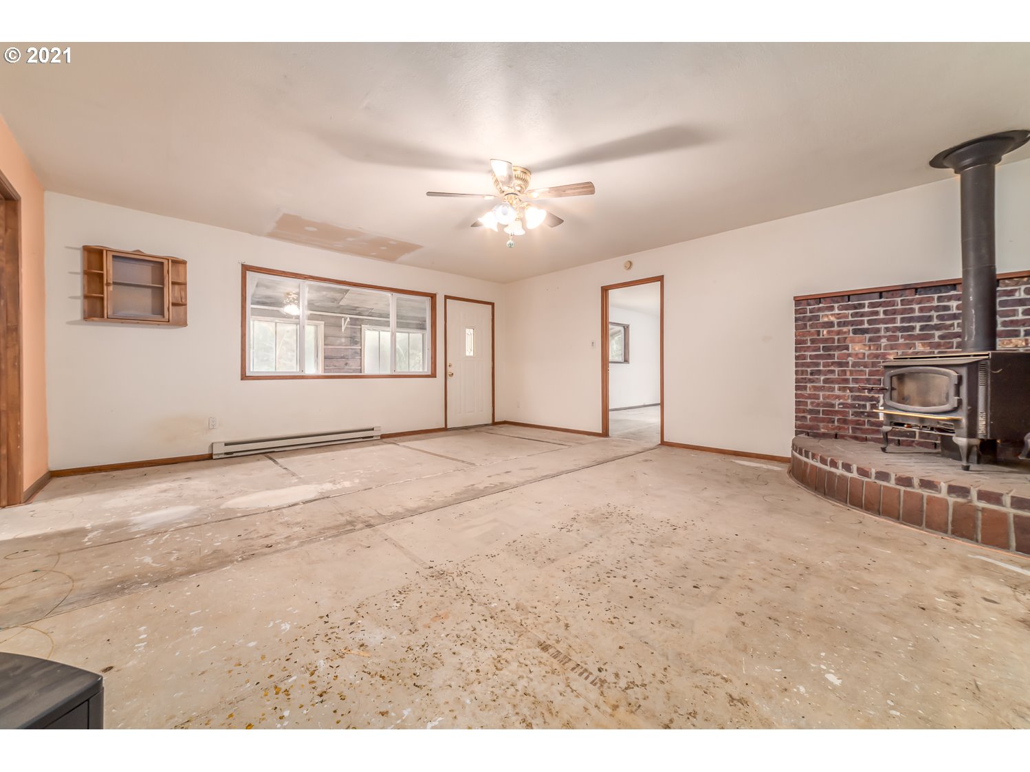 178 Phillips Ranch Road Yoncalla, OR 97499 - Photo 16 of 32 Gallery Image 16