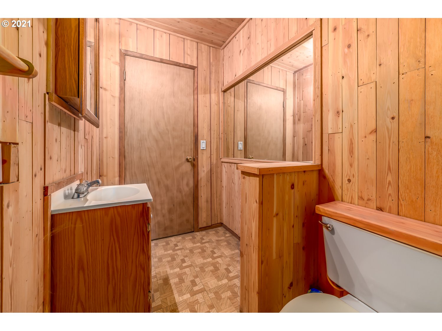 178 Phillips Ranch Road Yoncalla, OR 97499 - Photo 23 of 32 Gallery Image 23