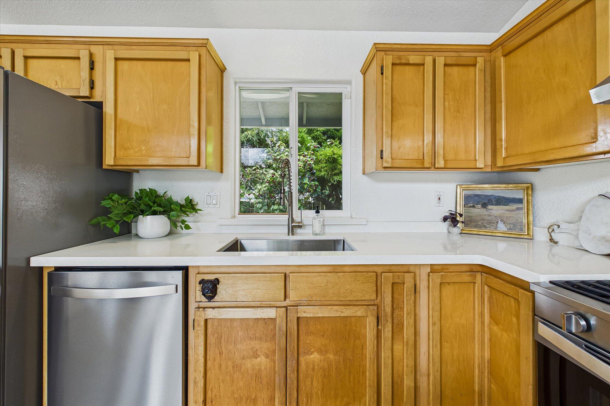 10 Long Street Eureka, CA 95501 - Photo 17 of 38