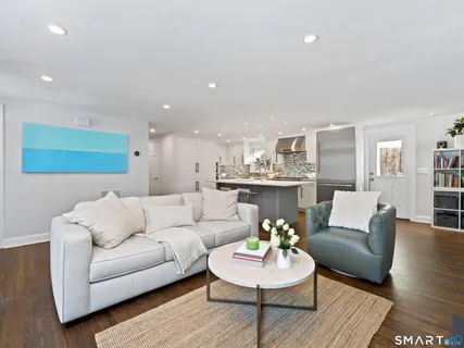 $1,175,000 | 9 Arnold Lane, Norwalk, CT 06854