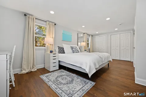 $1,175,000 | 9 Arnold Lane, Norwalk, CT 06854