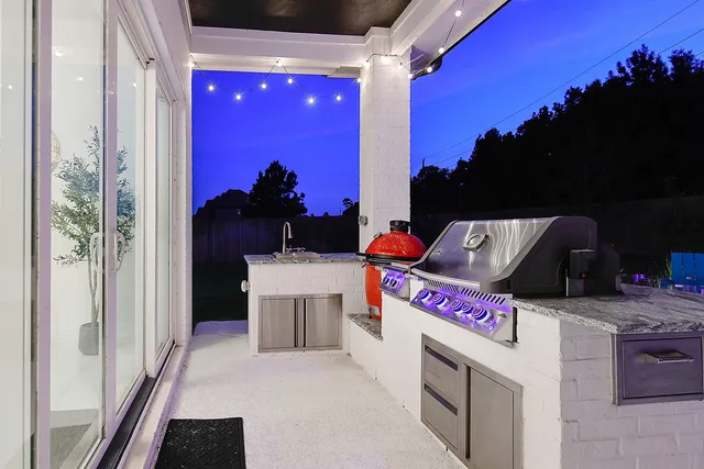 $1,678,000 | 25031 Karacabey Court, The Woodlands, TX 77389