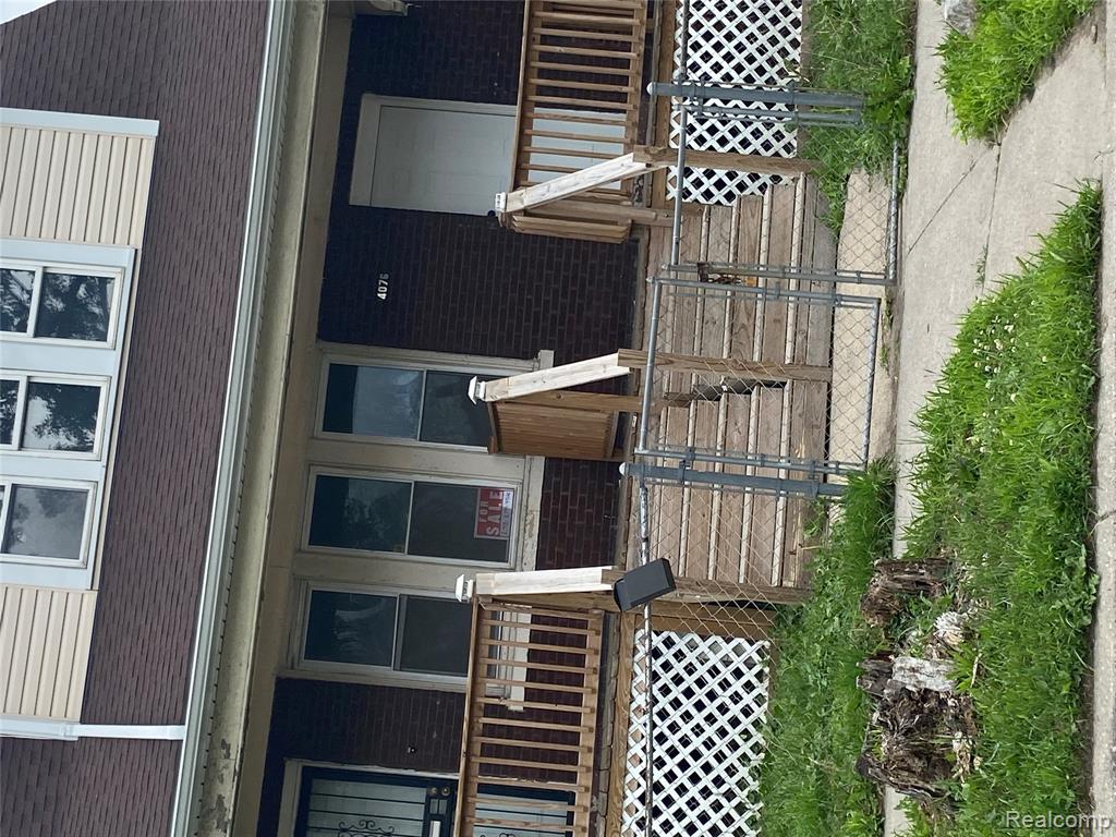 4070 Wesson Street Detroit, MI 48210 - Photo 2 of 12