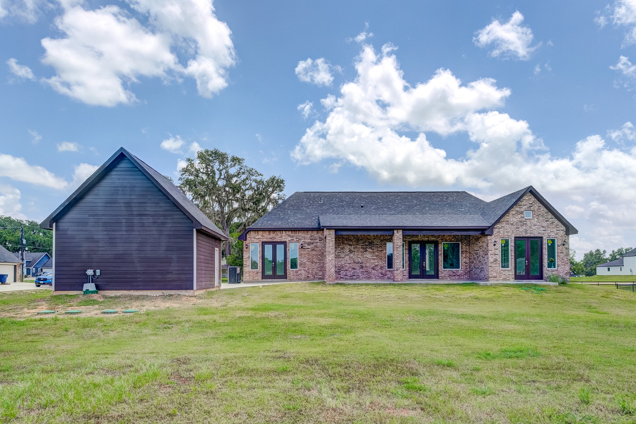1720 Flintlock Court Angleton, TX 77515 - Photo 35 of 45 Exterior rear
