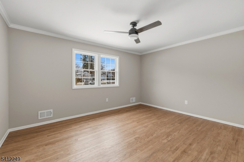 526 Ridgedale Avenue East Hanover, NJ 07936 - Photo 14 of 33