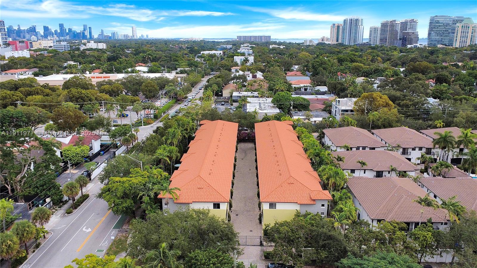 3204 Bird Avenue, Unit 119 Miami, FL 33133 - Photo 33 of 34 an aerial view of residential houses with outdoor space