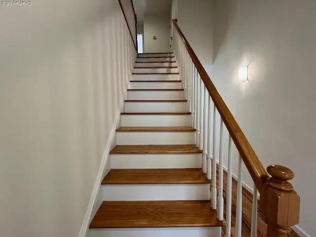 $4,650 | 50 Sintsink Drive East, Unit 6, Port Washington, NY 11050