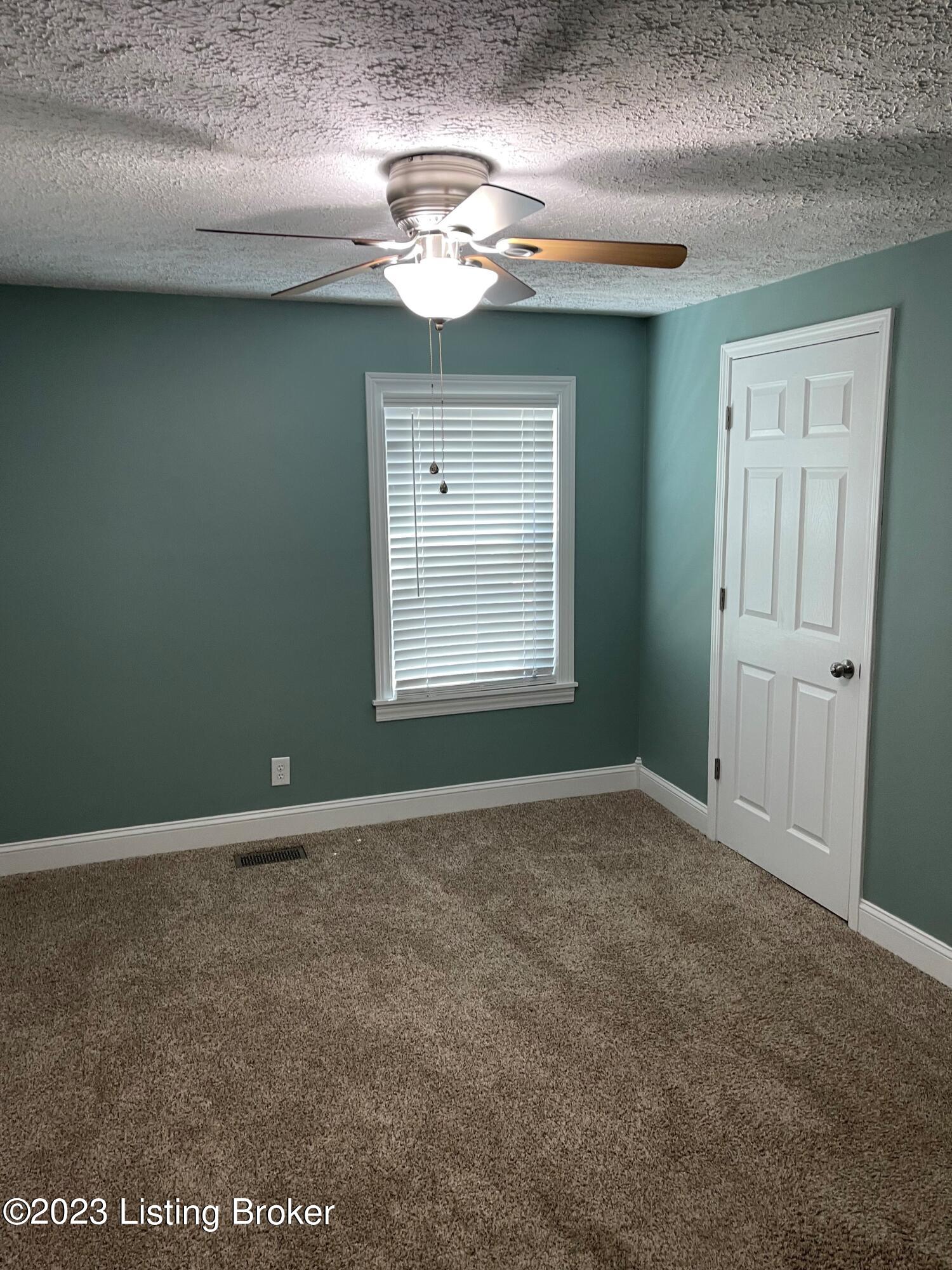 4703 Cedar Grove Road Shepherdsville, KY 40165 - Photo 22 of 43 Minks 31