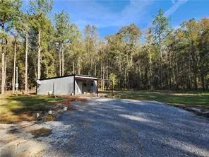 $99,900 | 229 Newsome Road, Pineville, LA 71360