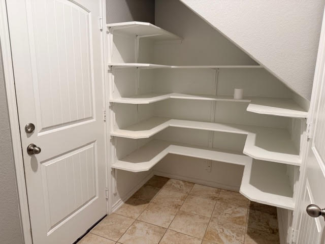329 Los Cobos Lane Georgetown, TX 78626 - Photo 12 of 40 a view of an empty walk in closet