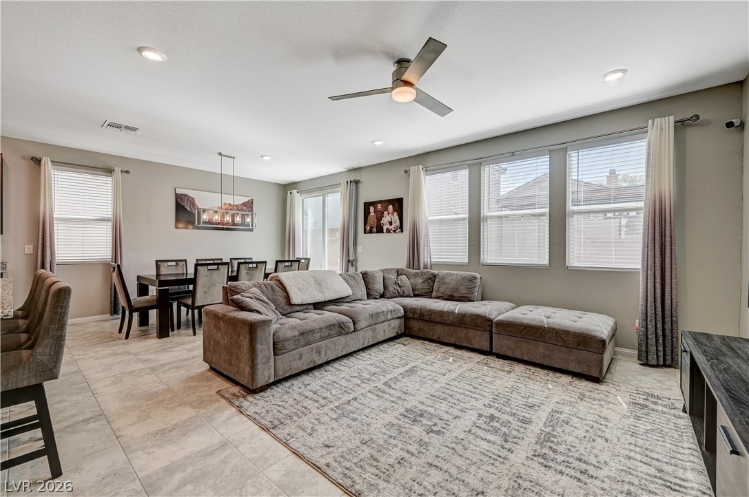 10621 Adobe Rnch Street Las Vegas, NV 89141 - Photo 7 of 61