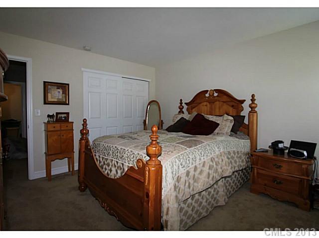 103 Colville Road Mooresville, NC 28117 - Photo 12 of 15 Gallery Image 12