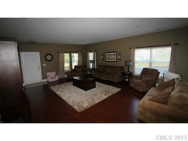 103 Colville Road Mooresville, NC 28117 - Photo 4 of 15 Gallery Image 4