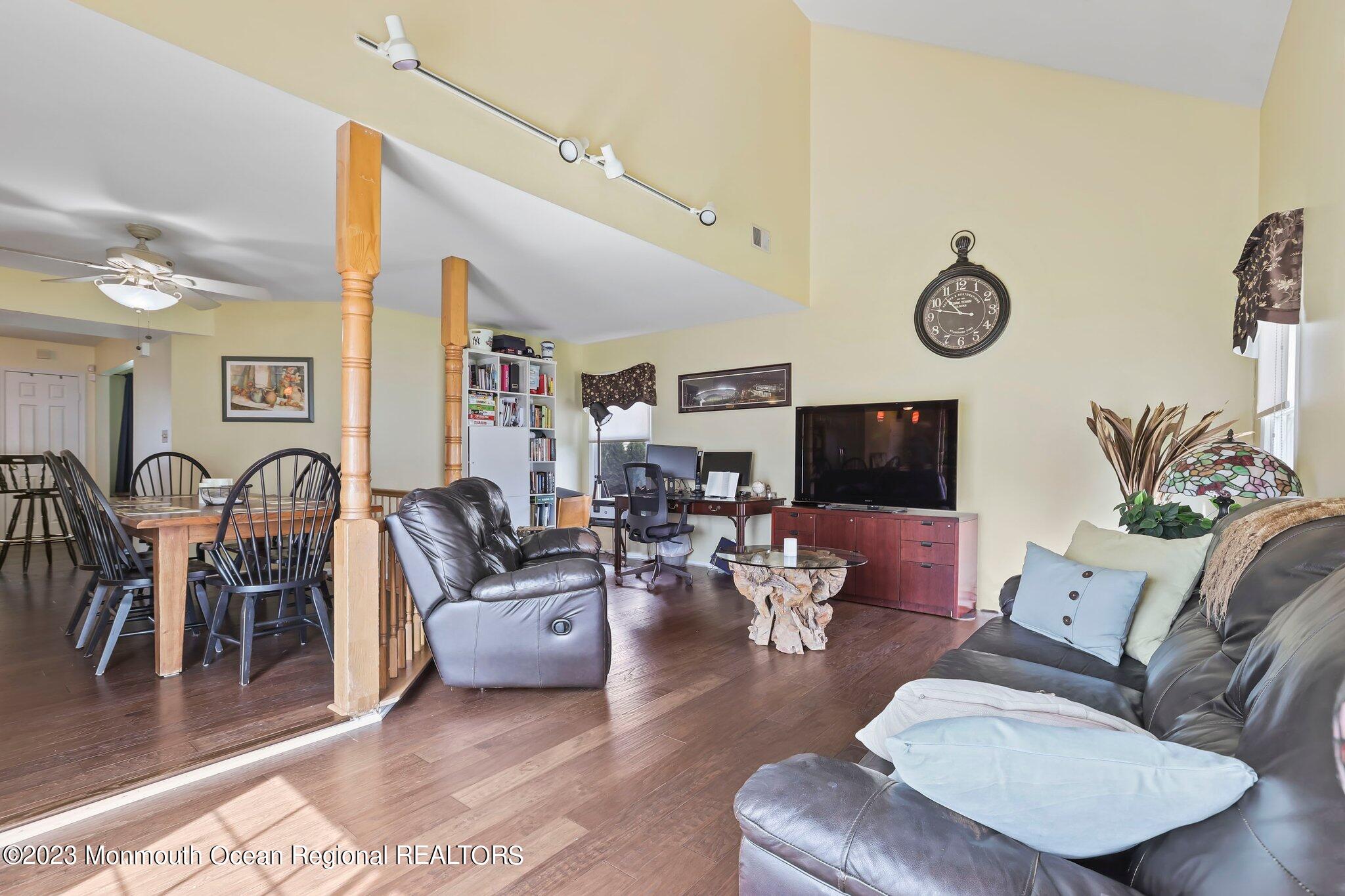 31 Daniel Drive Hazlet, NJ 07730 - Photo 13 of 31 8V7A3408