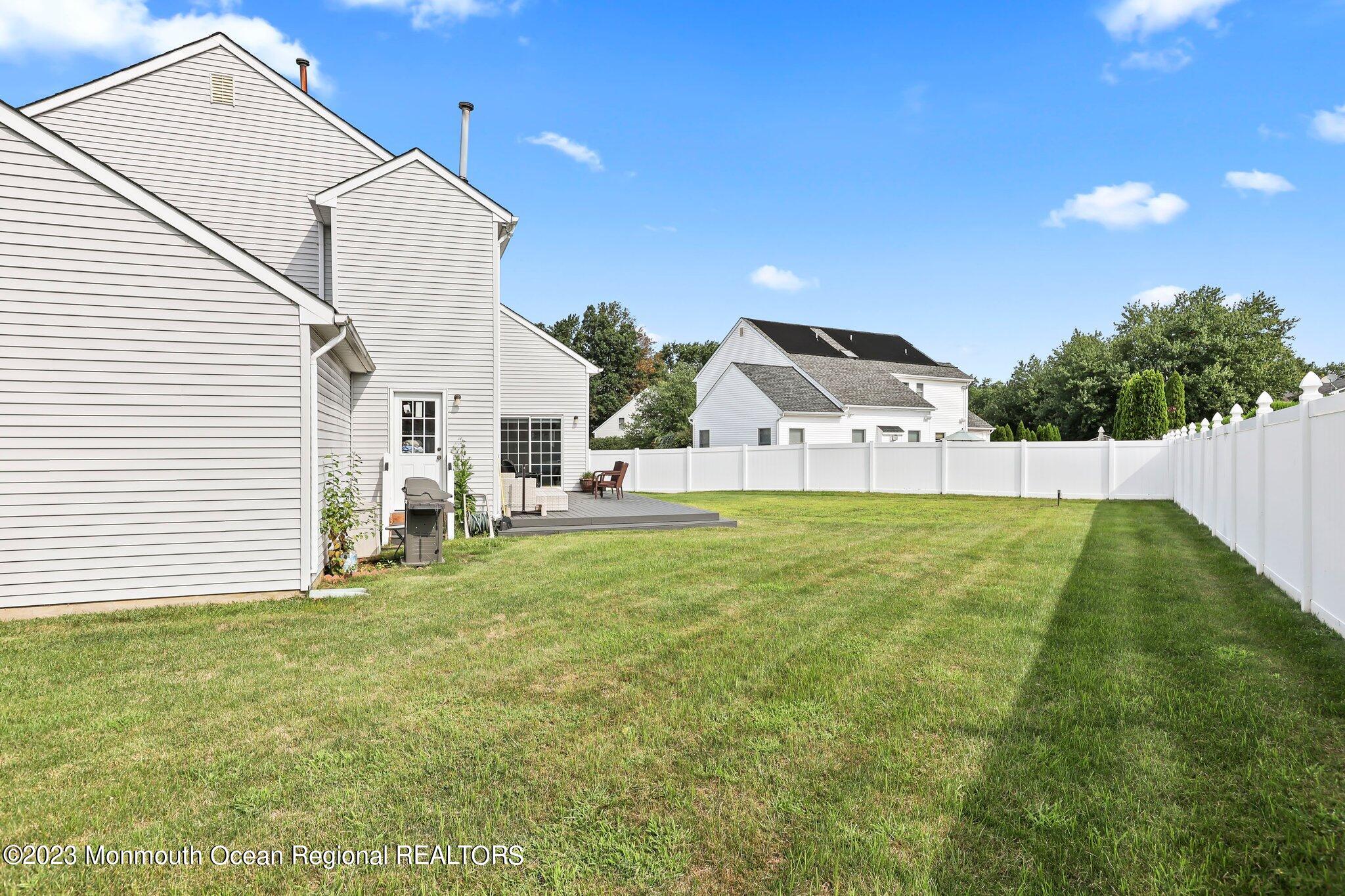 31 Daniel Drive Hazlet, NJ 07730 - Photo 29 of 31 8V7A3303