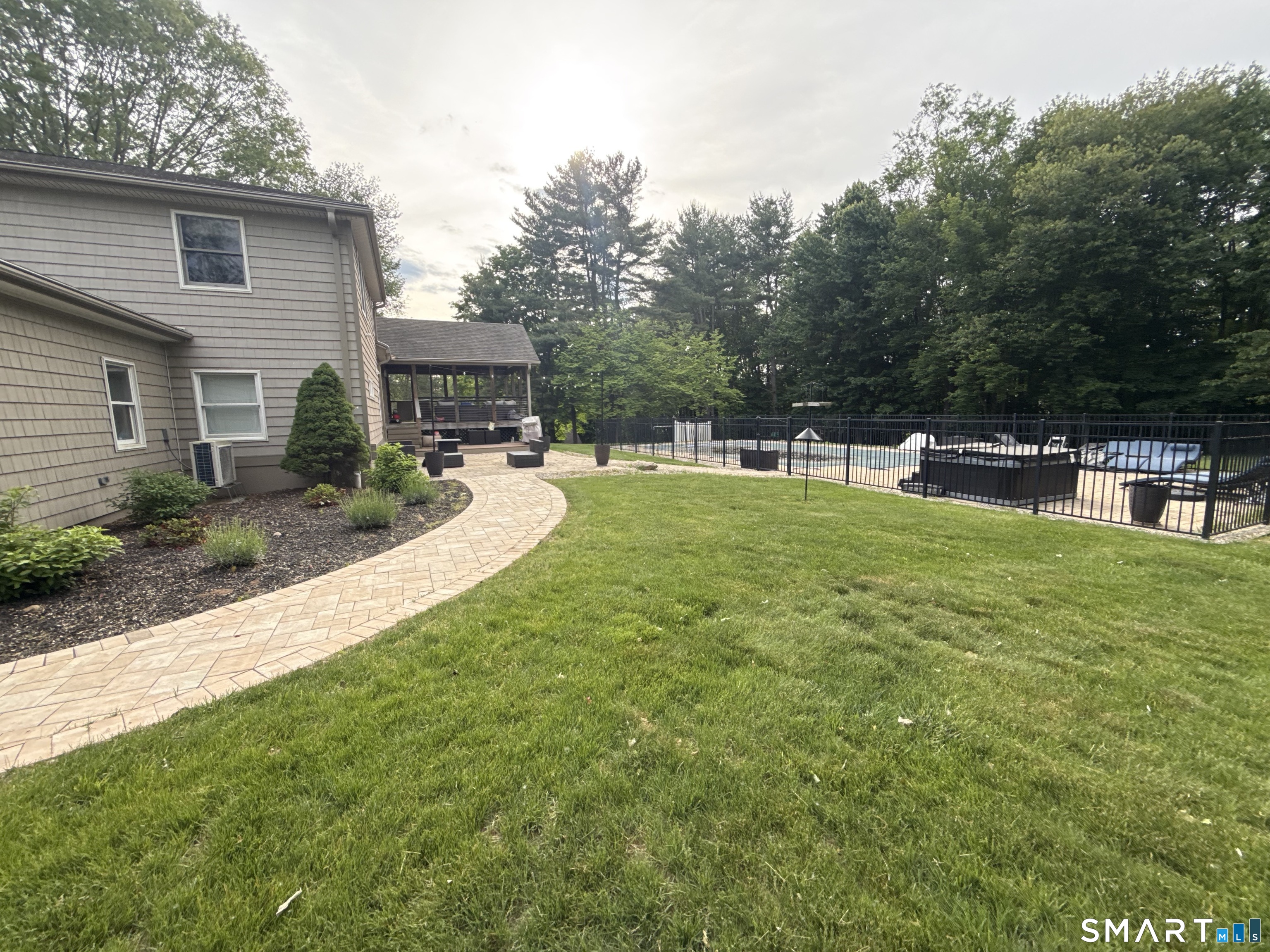 23 Welch Road North Haven, CT 06473 - Photo 29 of 36