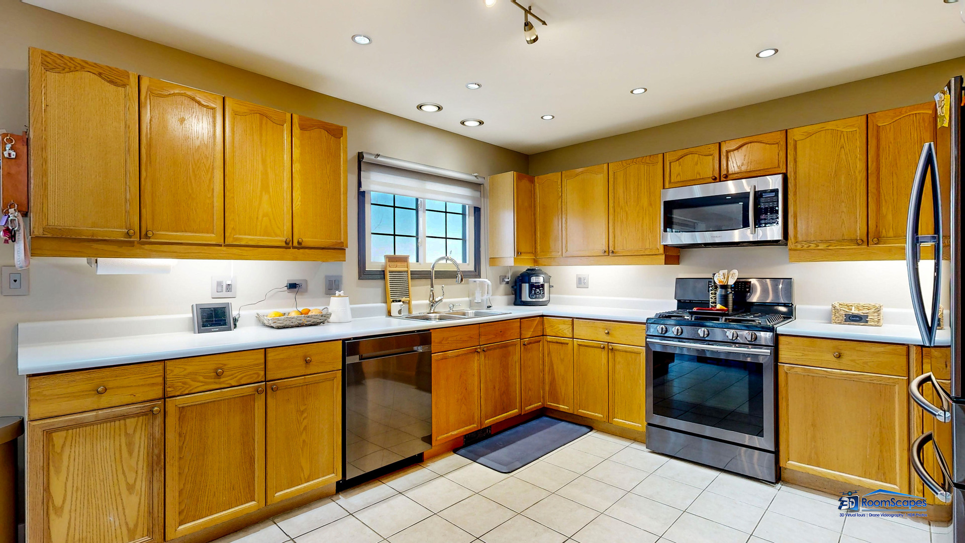 1248 Edgewater Lane Antioch, IL 60002 - Photo 15 of 73