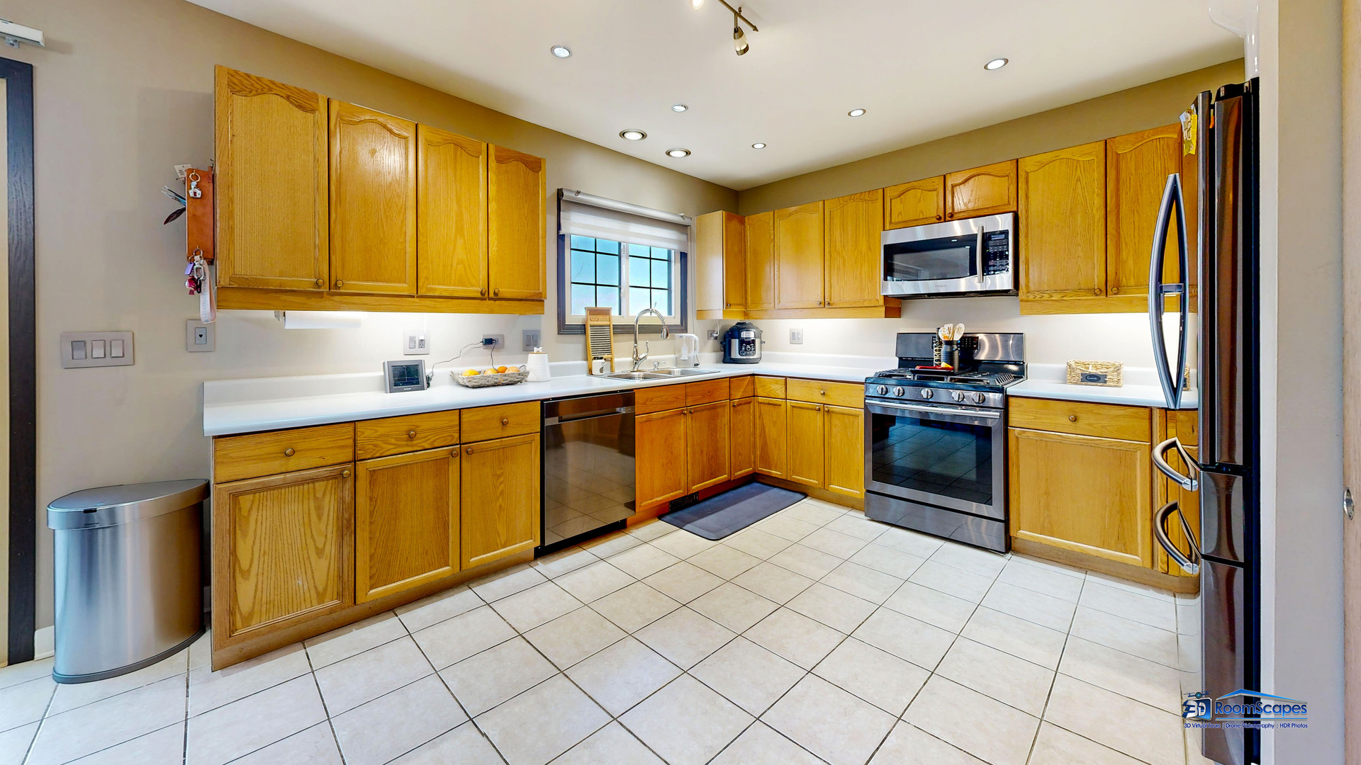 1248 Edgewater Lane Antioch, IL 60002 - Photo 17 of 73