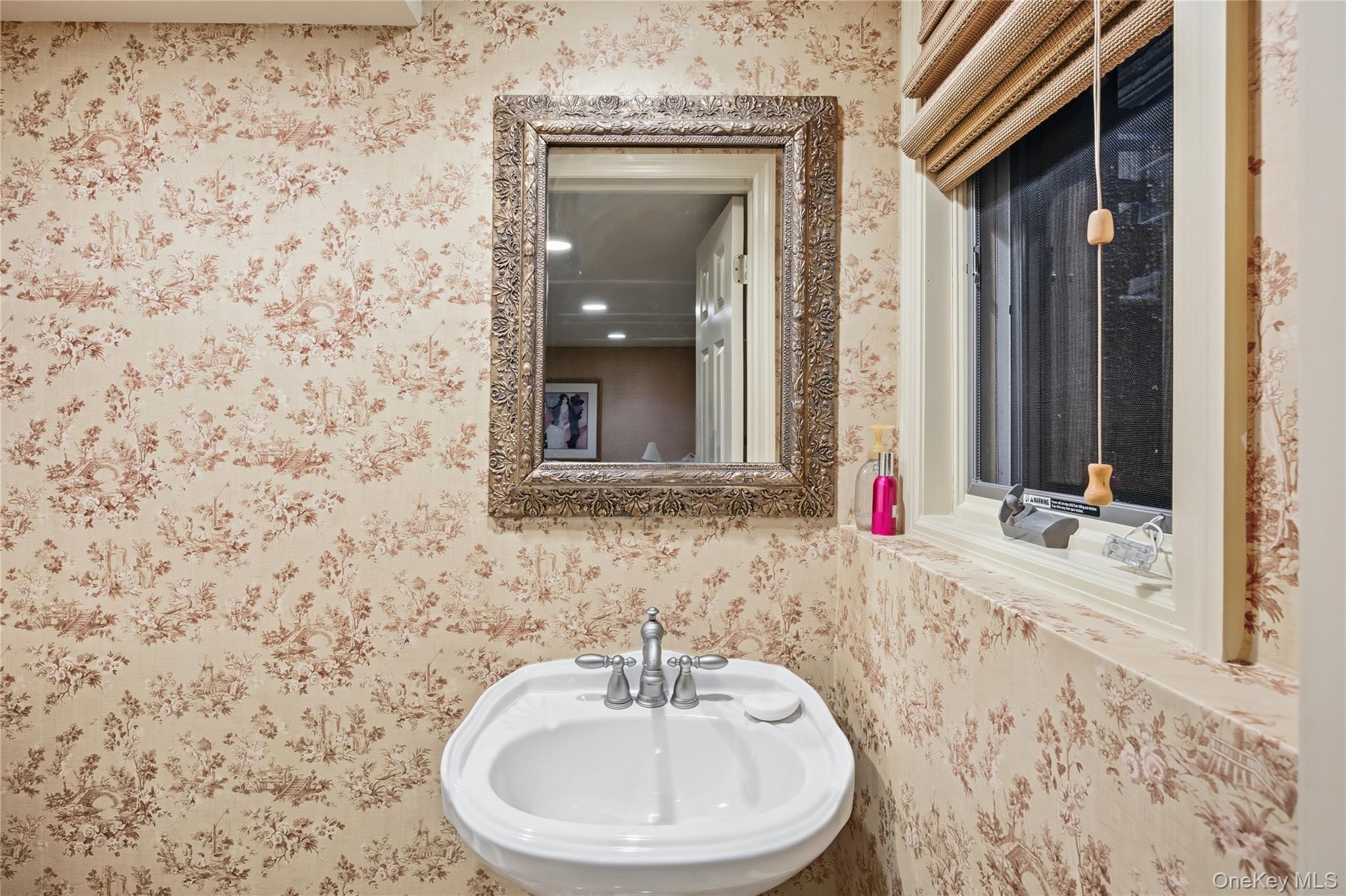 7 Judith Street Plainview, NY 11803 - Photo 22 of 45 Bathroom with a sink
