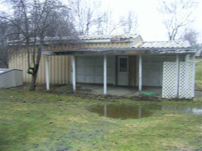 11192 Fenton Road Fenton, MI 48430 - Photo 5 of 10 20157594-4.JPG