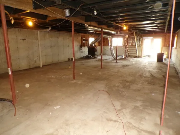 $184,900 | N5410 Skinner Hollow Road, Monroe, WI 53566