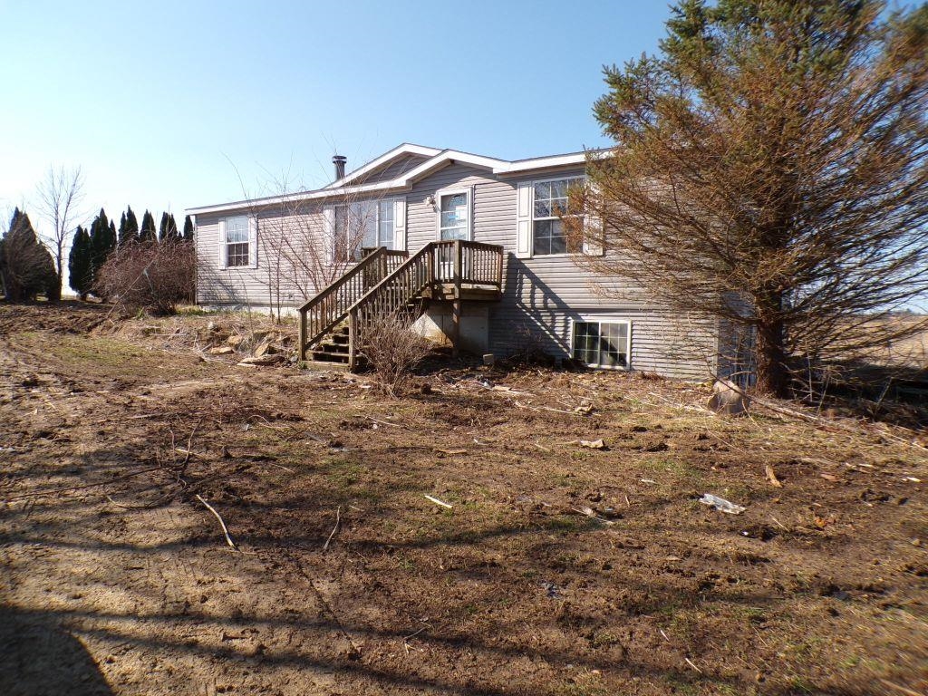 N5410 Skinner Hollow Road Monroe, WI 53566 - Photo 25 of 31