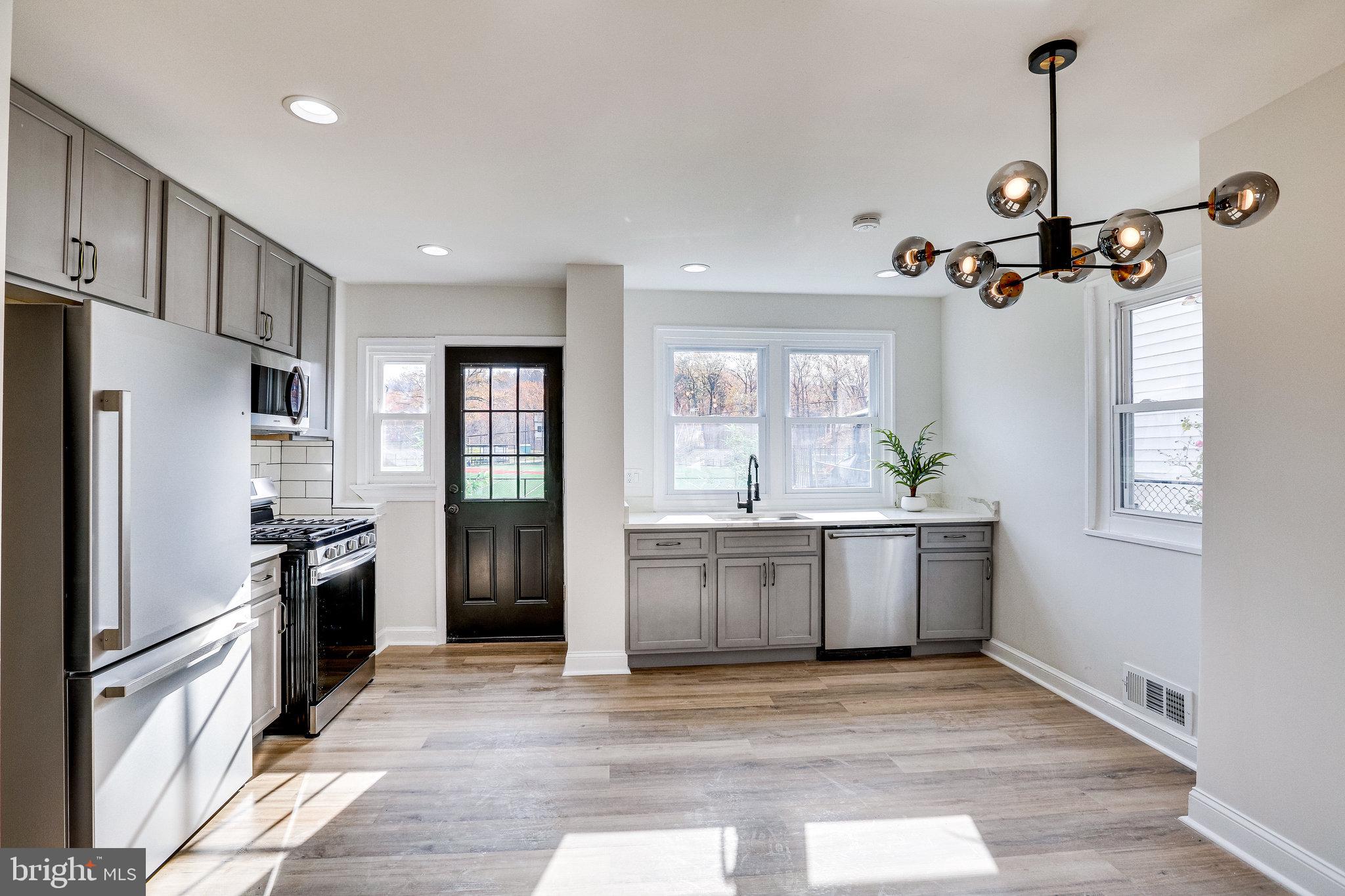 4219 Hildreth Street Southeast Washington, DC 20019 - Photo 13 of 40