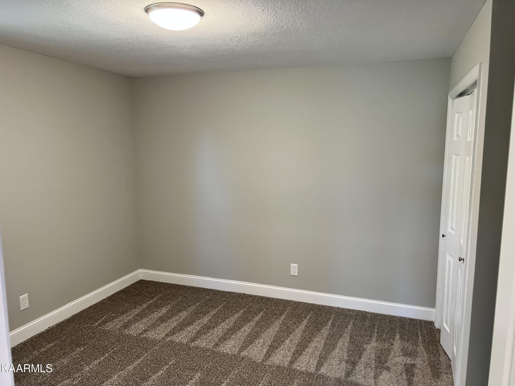 908 Spinnaker Road Knoxville, TN 37934 - Photo 24 of 35 Gallery Image 24