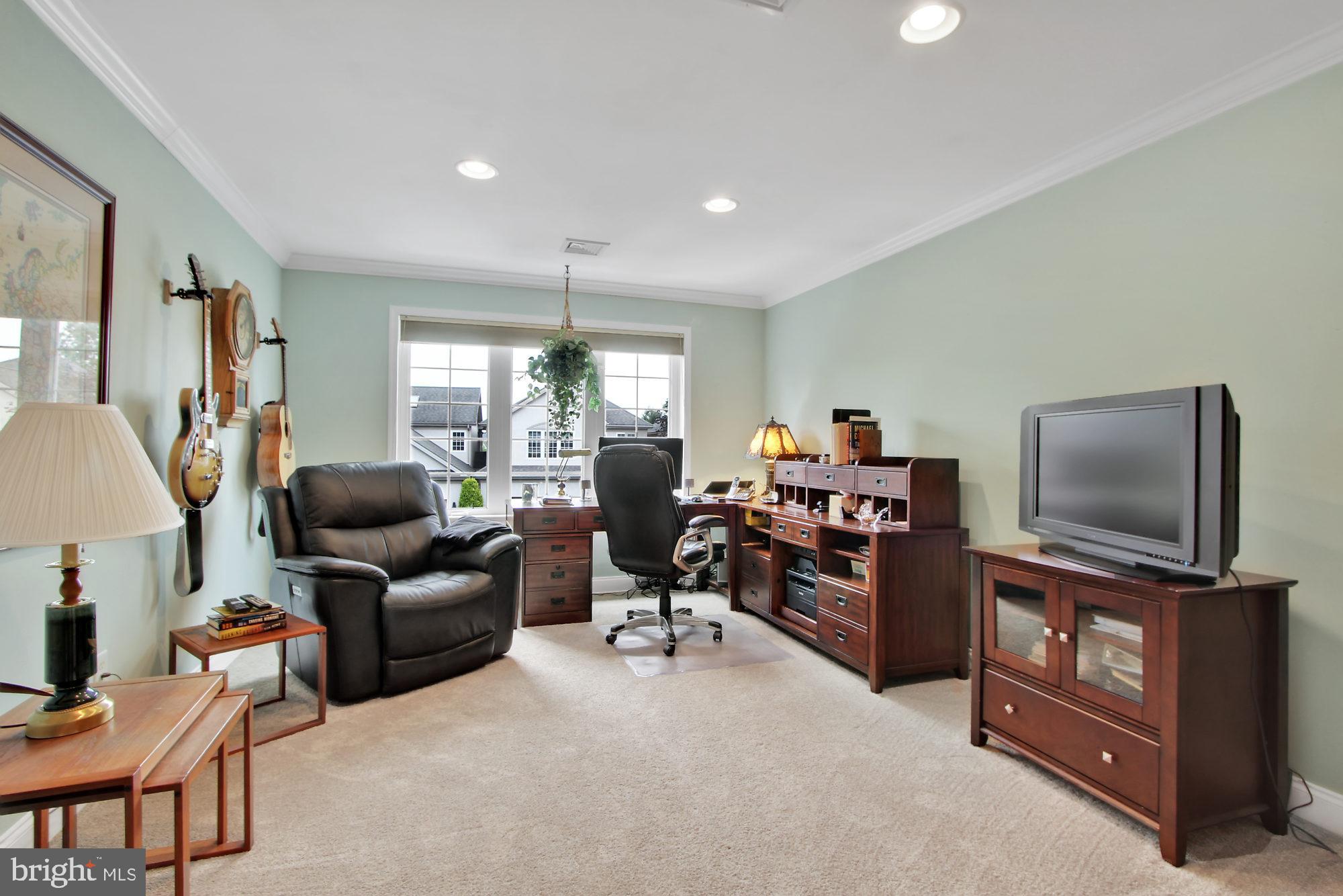 725 Woodfield Drive Lititz, PA 17543 - Photo 27 of 49