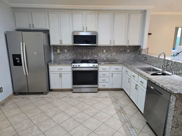 $2,795 | 50925 Chiapas Drive, Coachella, CA 92236