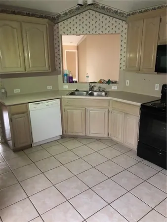 $1,750 | 7626 Northfield Drive, Corpus Christi, TX 78413
