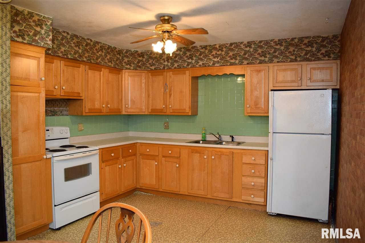 304 East Truitt Road Chillicothe, IL 61523 - Photo 5 of 29 Gallery Image 5
