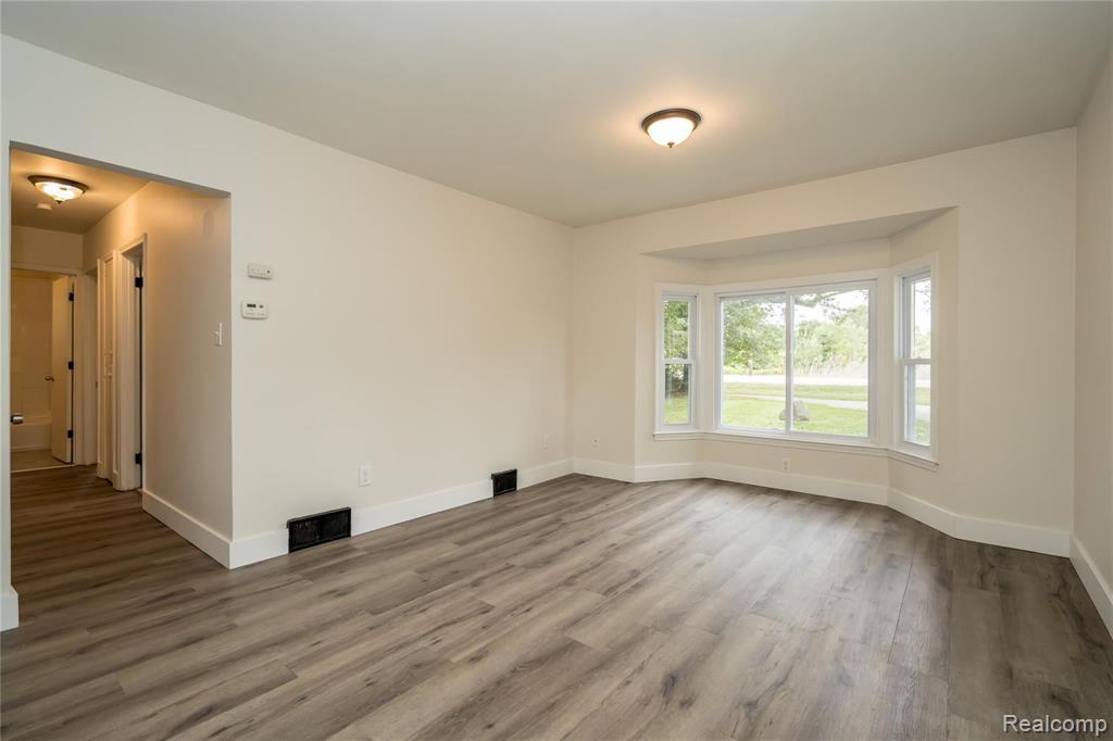 680 East Auburn Road Rochester Hills, MI 48307 - Photo 16 of 50