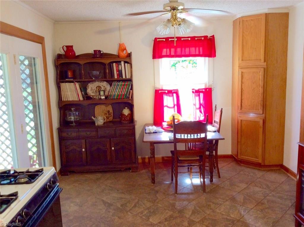 659 Center Church Road Lexington, NC 27295 - Photo 8 of 18 Gallery Image 8