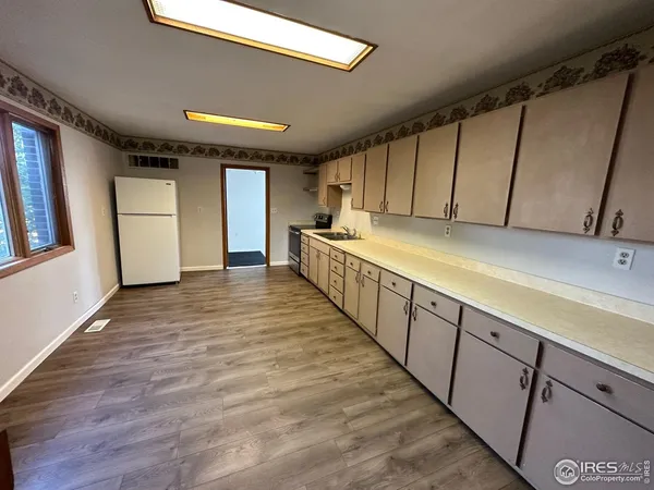 $189,500 | 601 East 2nd Street, Akron, CO 80720