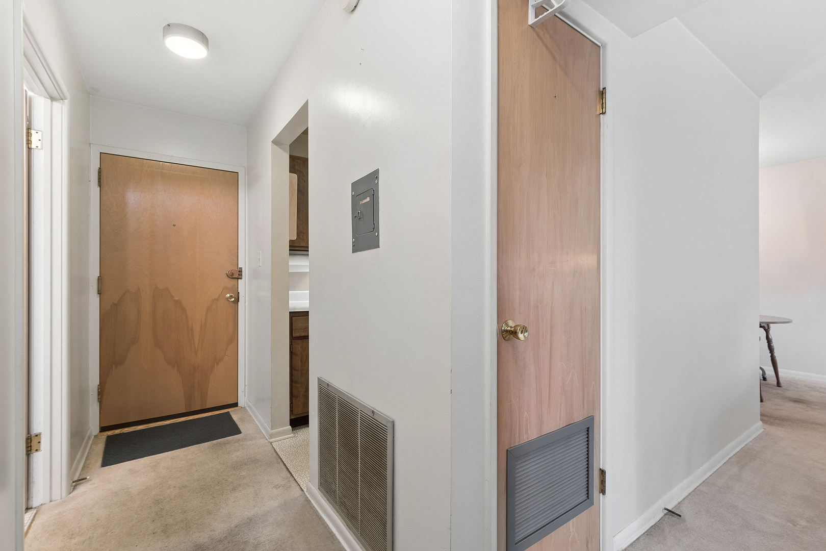 9840 South Pulaski Road, Unit 106 Oak Lawn, IL 60453 - Photo 9 of 31