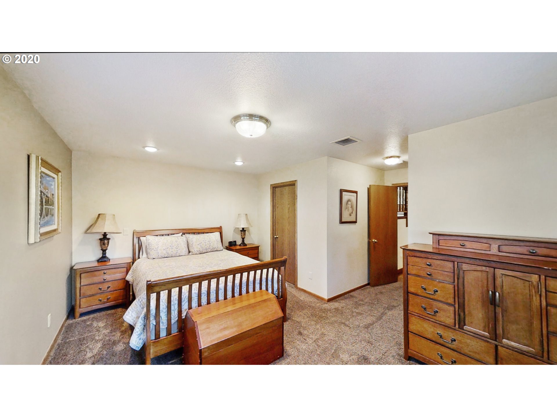 448 Singing Waters Road Winchester, OR 97495 - Photo 16 of 31