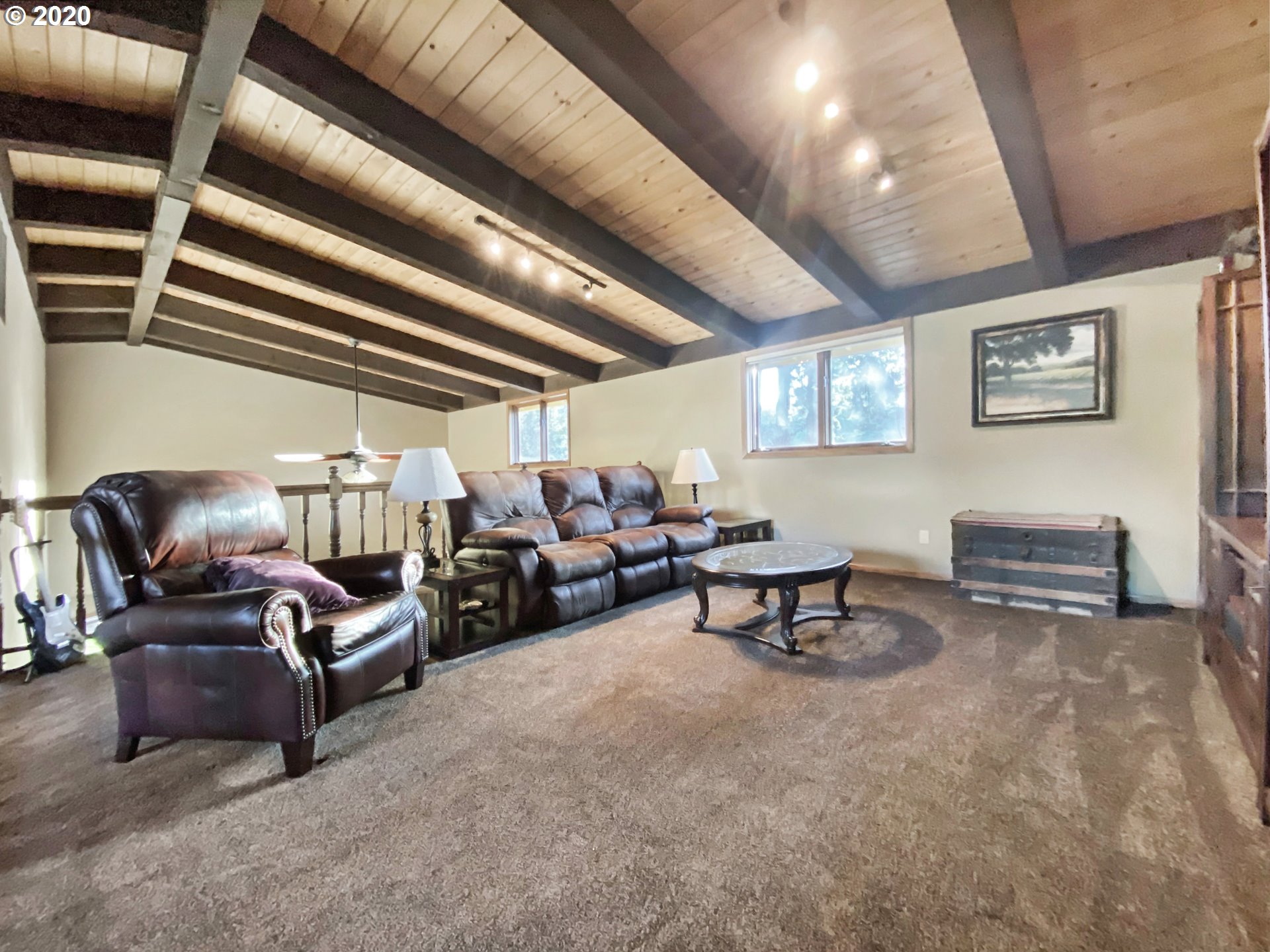 448 Singing Waters Road Winchester, OR 97495 - Photo 18 of 31