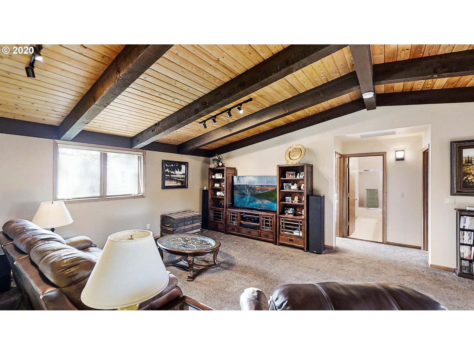 448 Singing Waters Road Winchester, OR 97495 - Photo 19 of 31