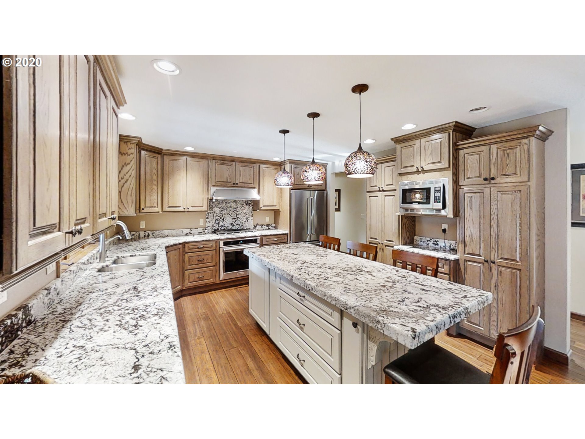 448 Singing Waters Road Winchester, OR 97495 - Photo 8 of 31